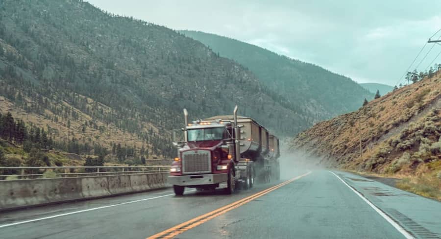 What Happens When A Truck Driver Gets in an Accident?